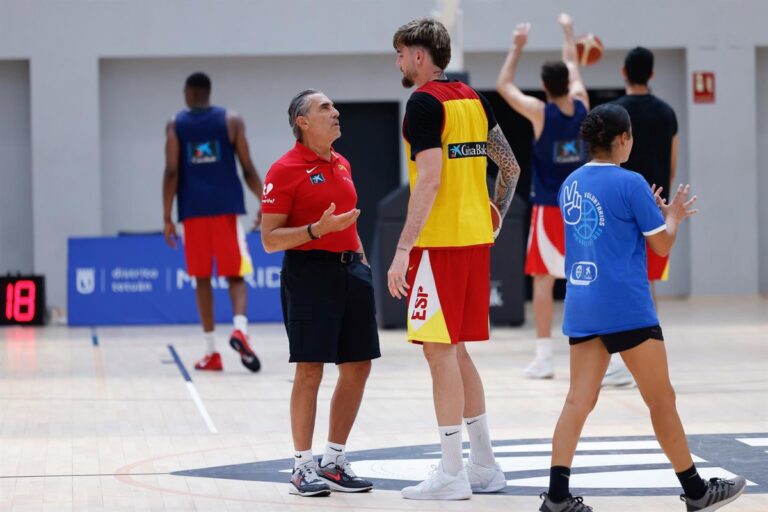 Scariolo inicia el casting para el Eurobasket en el Torneo Ciudad de Málaga
