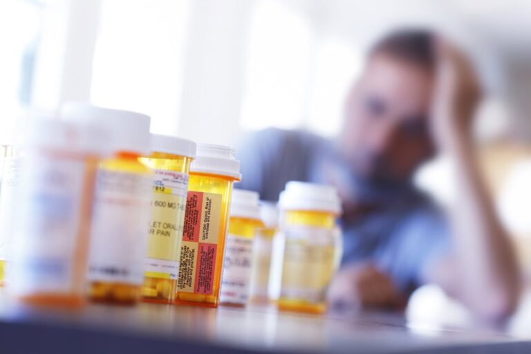 EEUU solicita modificaciones en el etiquetado de analgésicos opioides para resaltar los riesgos