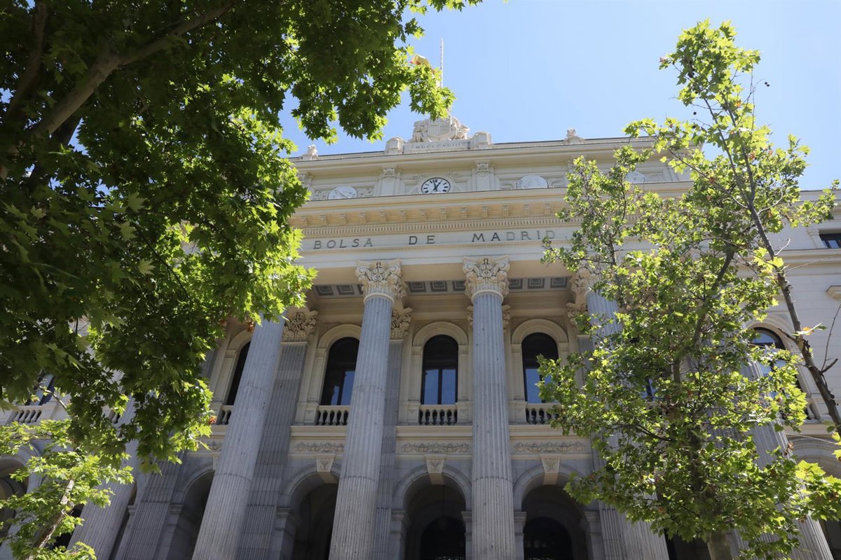 El Ibex 35 sube un 5% esta semana, alcanzando nuevos máximos desde 2008 por encima de 14.800 puntos