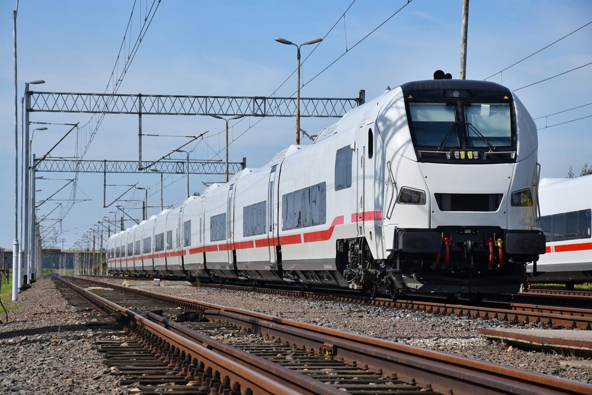 Las agencias de seguridad ferroviaria en Europa y Alemania aprueban el tren 'Talgo 230'