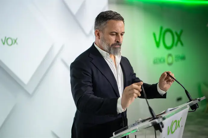 Abascal expresa su pesar por la muerte del senador Uribe, afirmando que fue asesinado por