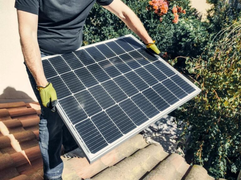 El Gobierno otorga 35,6 millones para impulsar 27 nuevas comunidades energéticas