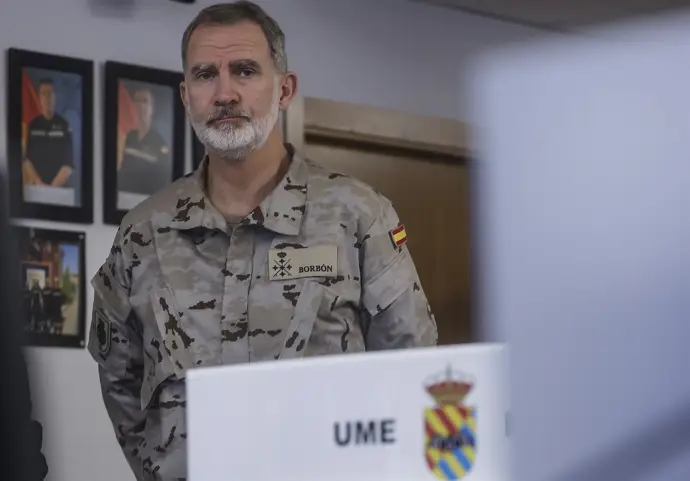 El rey visitará el cuartel general de la UME en Torrejón para conocer su labor ante los incendios.