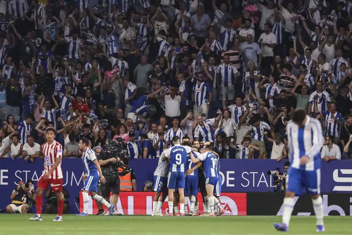 El Atlético fracasa en su debut ante el Espanyol en la liga