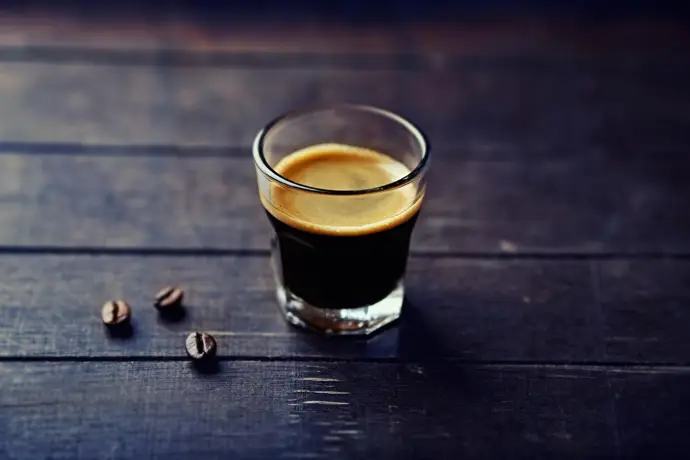 café con hierro y yodo: el innovador enfoque del MIT para combatir la desnutrición global