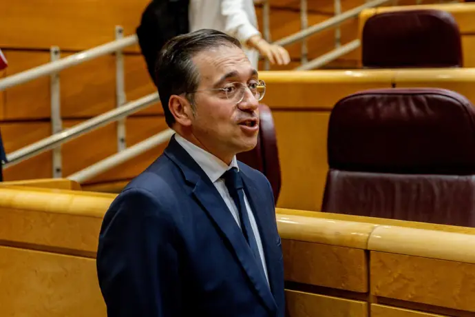 Albares expresa a Armenia y Azerbaiyán el apoyo de España para el acuerdo de paz entre ambos