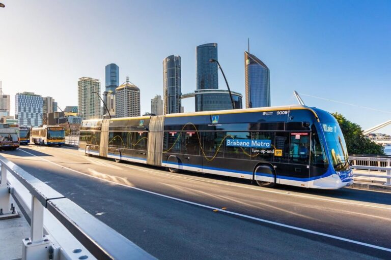 Indra se encargará de la gestión de la red de autobuses eléctricos en Brisbane, Australia