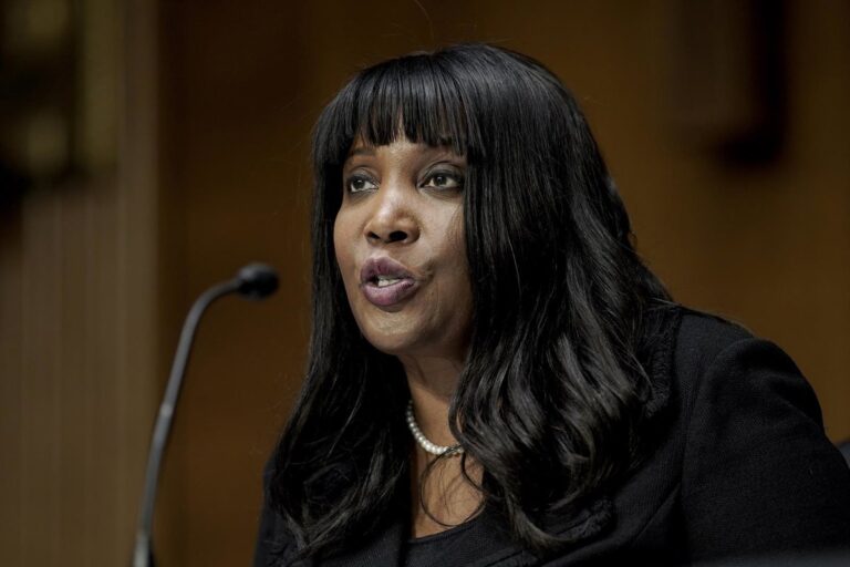 Trump destituye a Lisa Cook de su cargo en la Reserva Federal por motivos no especificados