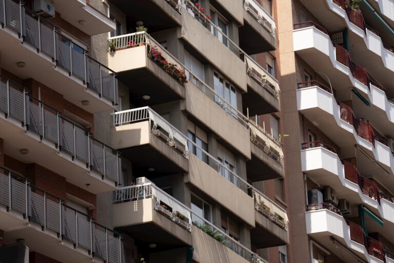 El aumento de hipotecas sobre viviendas alcanza el 31,7% en junio, el máximo en 14 años
