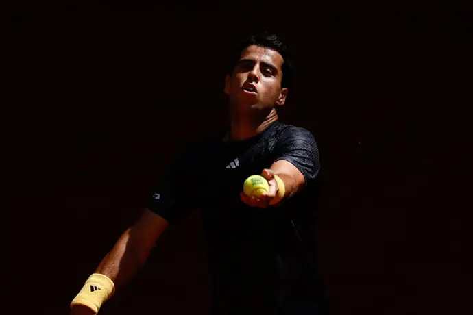 Munar avanza a dieciseisavos de final en el US Open, mostrando su gran nivel de juego en el torneo