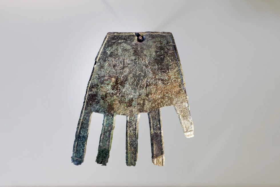 Imagen de la Mano de Irulegi que ahora se exhibe de forma permanente en el Museo de Navarra