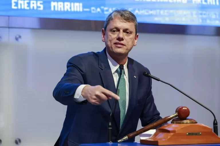 El gobernador de São Paulo niega sus intenciones de ser el sucesor de Bolsonaro en 2026
