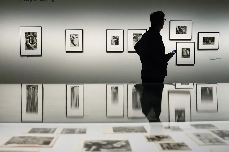 El KBr presenta la trayectoria de la fotógrafa neoyorquina Helen Levitt con obras inéditas
