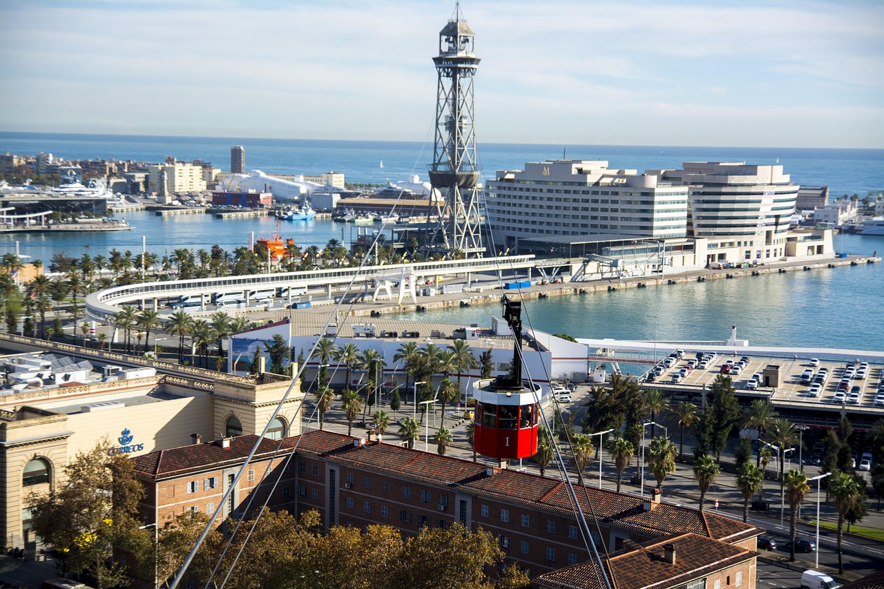 Las energías renovables en el puerto de Barcelona reducen 2310 toneladas de CO2 en su primer año