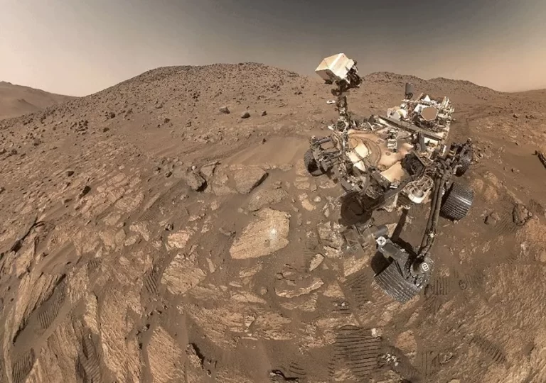 La NASA reporta hallazgos que sugieren vida en Marte y Apple lanza los iPhone 17 a precios estables