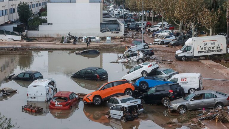 plan de recuperación del gobierno ante desastres naturales como incendios y inundaciones