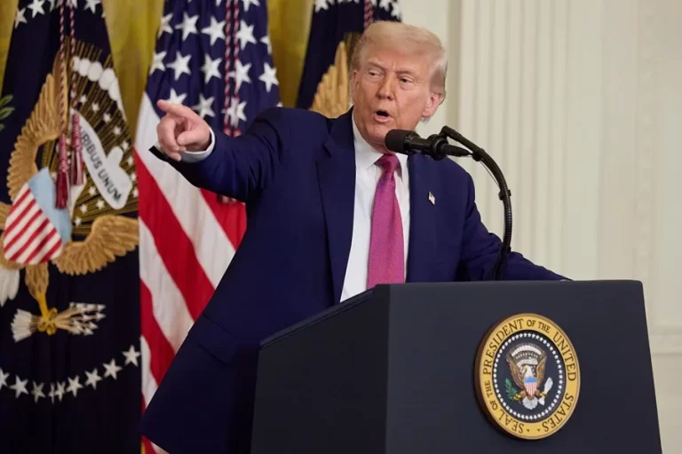 Estados Unidos intercepta otra embarcación con tres presuntos narcotraficantes venezolanos