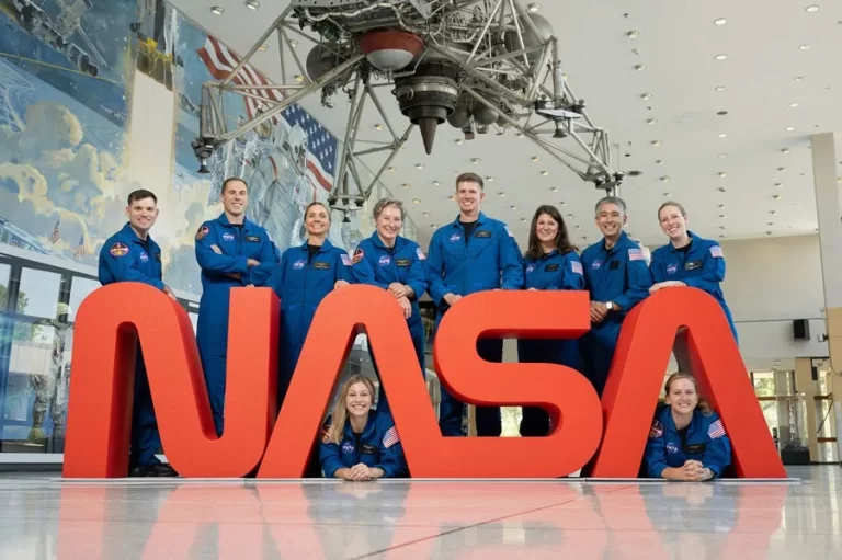 La NASA selecciona a seis mujeres y cuatro hombres de más de 8.000 candidatos a astronautas