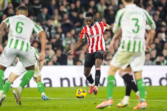 Villarreal y Athletic Club buscan la victoria ante Celta y Betis, mientras Osasuna visita al