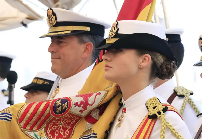 La princesa Leonor se une a la Academia del Aire para su formación como futura jefa de las Fuerzas