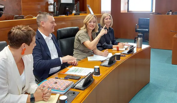 Alegría opina que Feijóo se perjudica al no acudir a la inauguración del año judicial