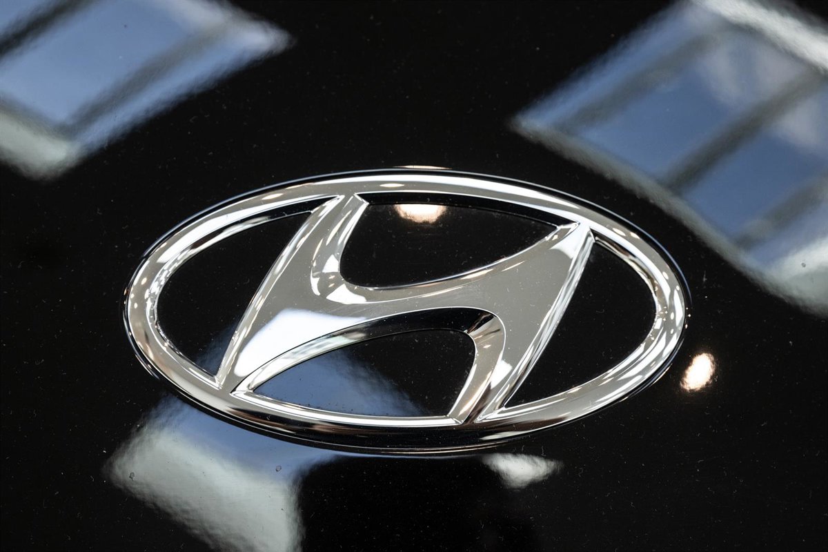 Trabajadores arrestados en una planta de Hyundai en EE. UU. durante una operación de migración