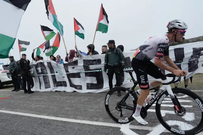 Las protestas por Israel provocan ya más de 20 detenidos durante las etapas de la Vuelta a España