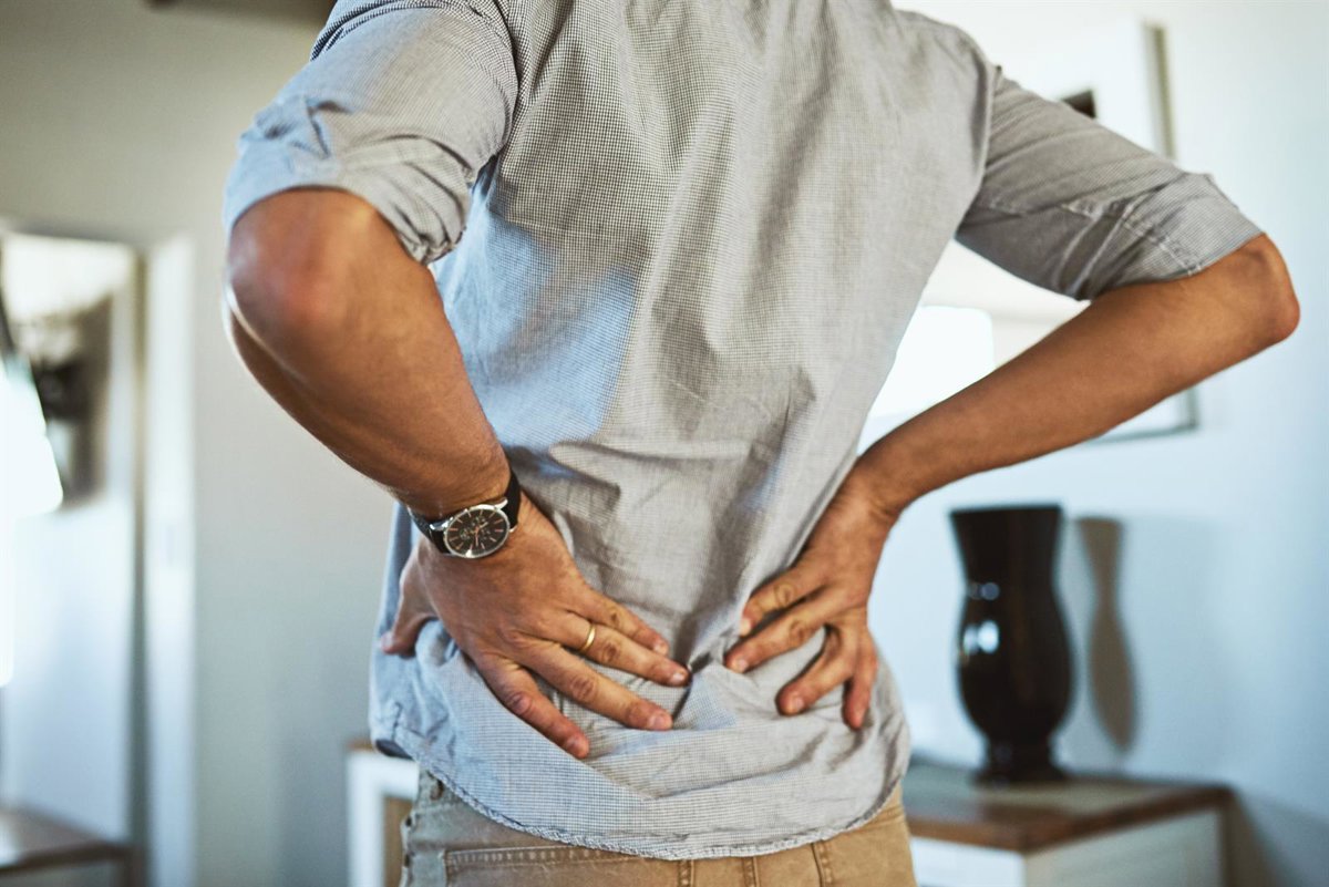 Alternativas para aliviar el dolor de espalda crónico sin medicamentos ni fisioterapia
