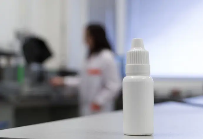El colirio que restablece la visión cercana en poco tiempo sorprende a la comunidad médica