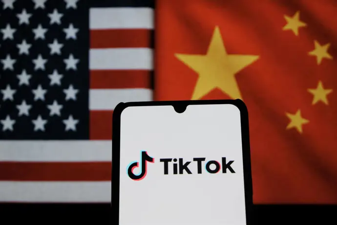 Trump posterga tres meses más la prohibición de TikTok en EE. UU. tras un acuerdo con China en