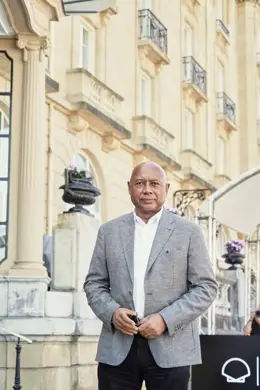Raoul Peck reinterpreta la distopía de Orwell en nuestro tiempo: "Hoy enfrentamos realidades