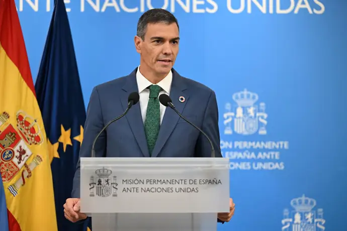 Sánchez confirma su intención de postularse para la reelección en 2027, tras diálogo con su