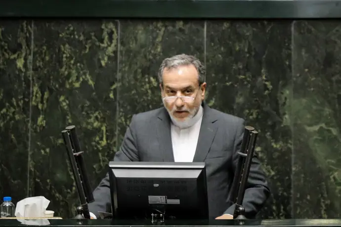 Irán critica las sanciones de la ONU y reprocha al E3 y a EEUU su apuesta por la confrontación
