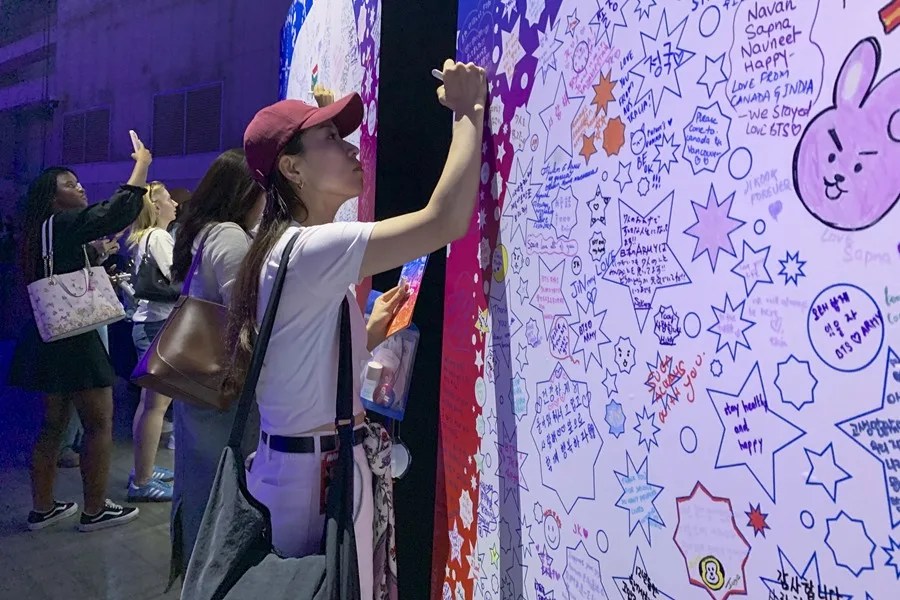 Vista de un festival K-pop.