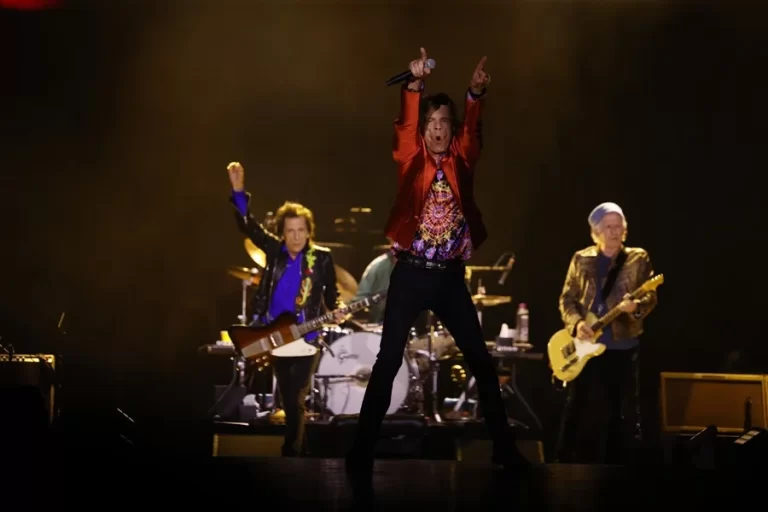 Los Rolling Stones lanzan una nueva edición de 'Black and Blue' con seis temas nunca antes