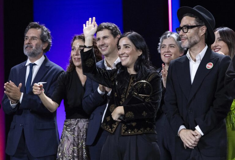 Los domingos se lleva la Concha de Oro en el Festival de San Sebastián por su historia conmovedora