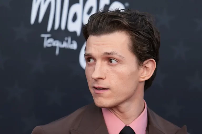 Tom Holland sufre una leve conmoción cerebral durante el rodaje de la nueva película de Spider-Man