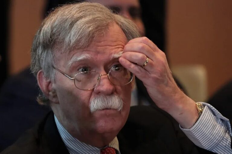 John Bolton, exasesor de Trump, enfrenta cargos por manejo inadecuado de documentos clasificados