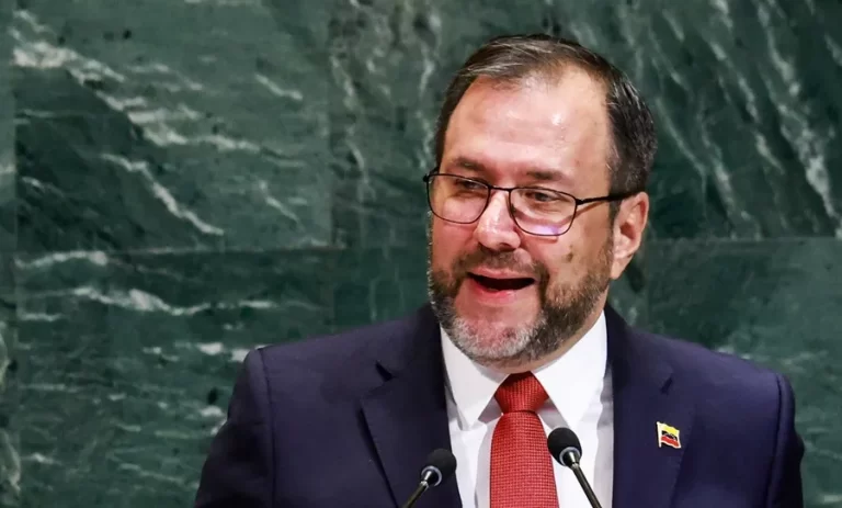 Venezuela informa a Rusia sobre la seguridad en el Caribe ante las "amenazas" de Estados Unidos