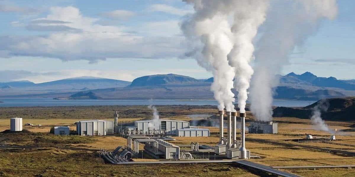 La planta geotérmica en Tenerife podría empezar a funcionar en 2030, ahorrando 72,000 barriles de