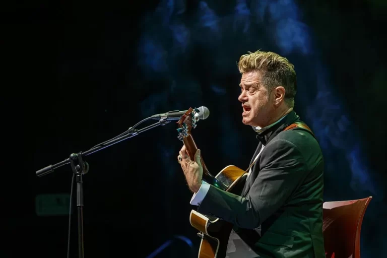 Santiago Auserón presentará su nuevo disco en siete ciudades de España
