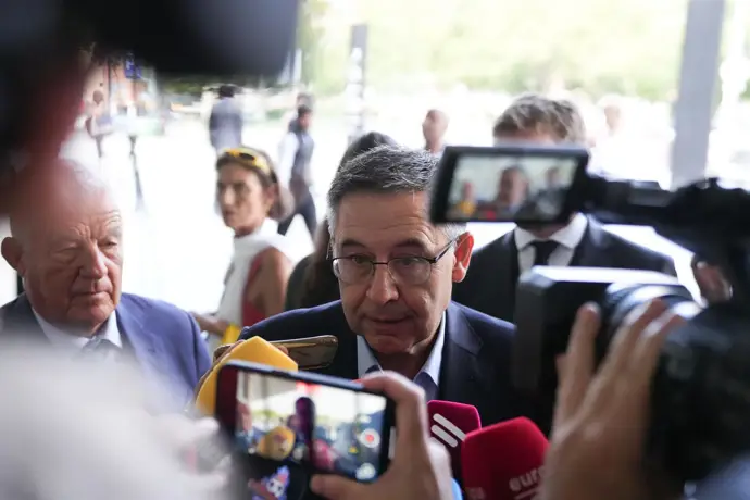 La Fiscalía investiga a Bartomeu por presunto delito de administración desleal en tres