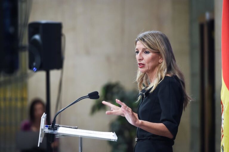 Díaz advierte que se aplicará la ley a Uber por sus incumplimientos en el servicio ofrecido