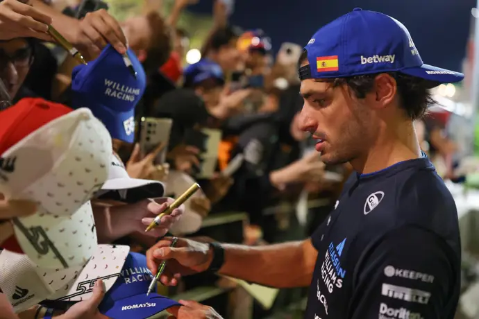 El vehículo mejorará su rendimiento y velocidad durante la carrera