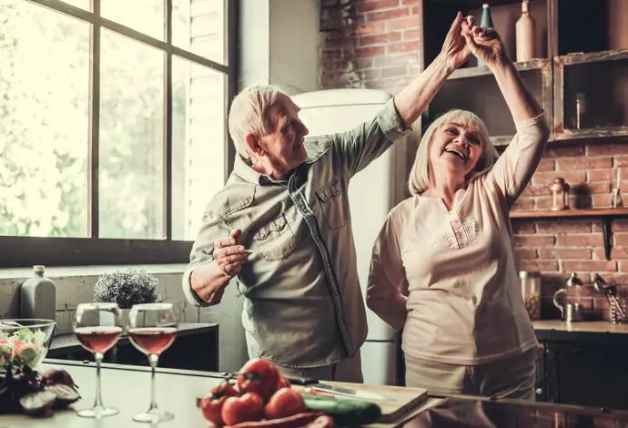 ¿Es posible transformar tu vida después de los 60 años? Conoce la clave para lograrlo en tres