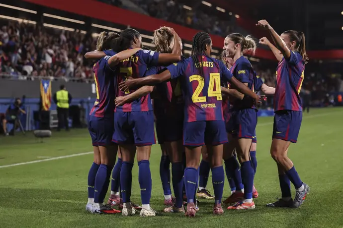 El Barça femenino golea al Bayern con un contundente siete en la competición europea