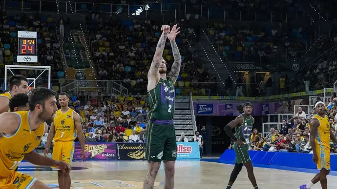 Unicaja, La Laguna Tenerife y UCAM Murcia logran un doblete en la Liga, destacando en sus