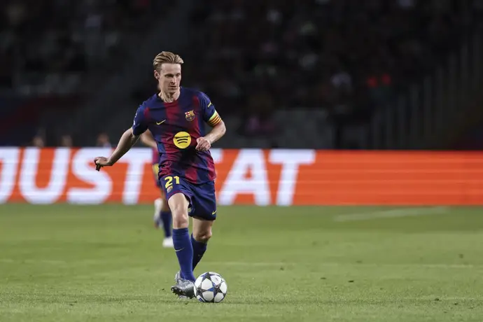 Frenkie de Jong renueva su contrato con el Barça este miércoles, manteniéndose como pieza clave