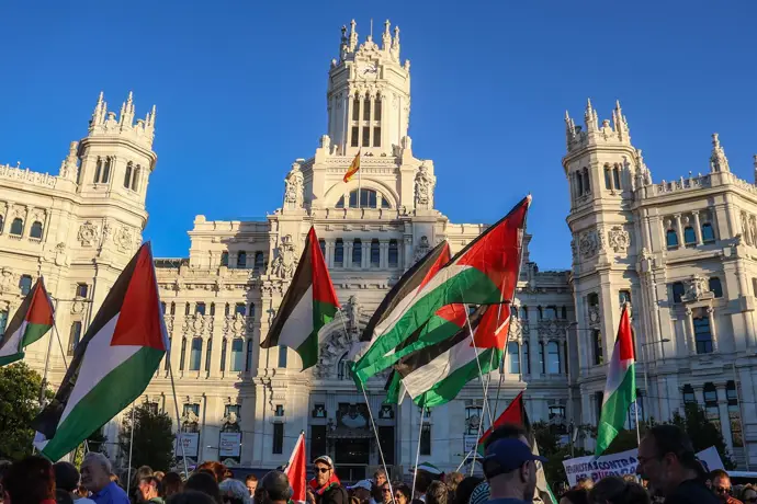 Sindicatos convocan paros y huelga general en apoyo a Palestina tras acuerdo para Gaza
