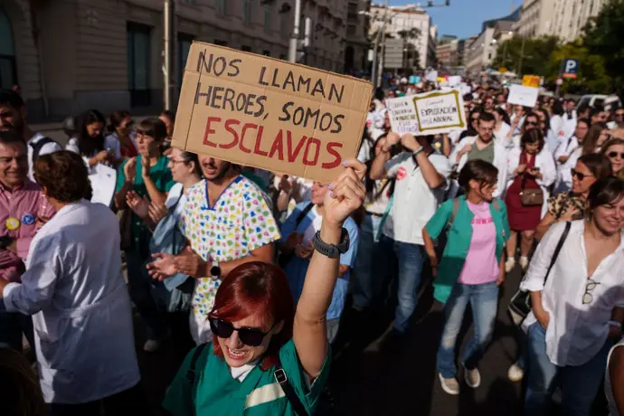 CESM y SMA organizan una manifestación y cuatro días de huelga en diciembre en contra del